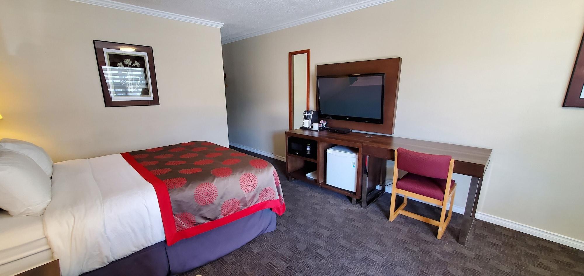 Grand Forks Inn Esterno foto