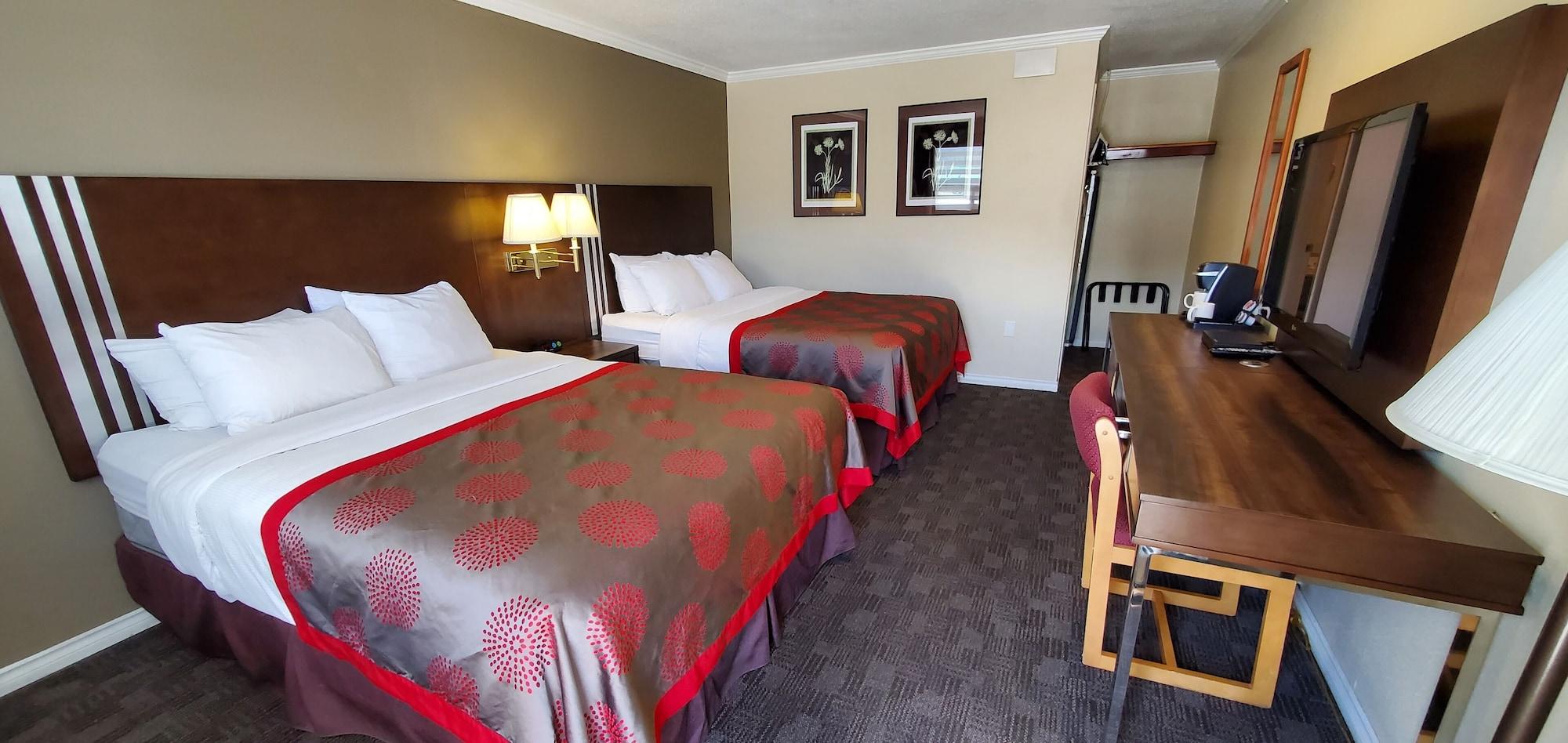 Grand Forks Inn Esterno foto